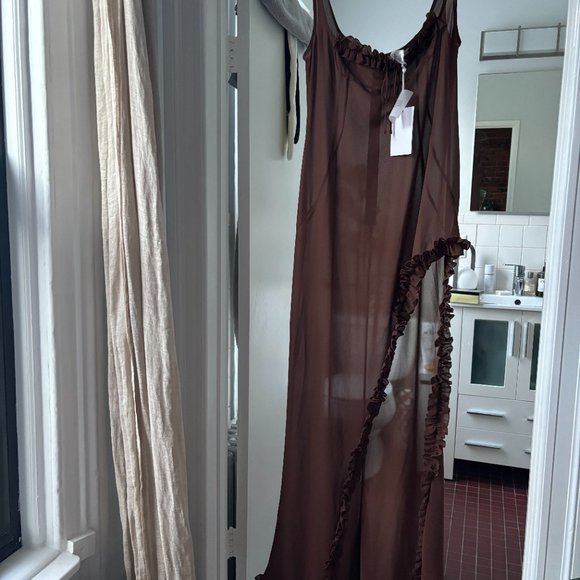 Helsa Sheer Ruffle Dress - Picture 4 of 8